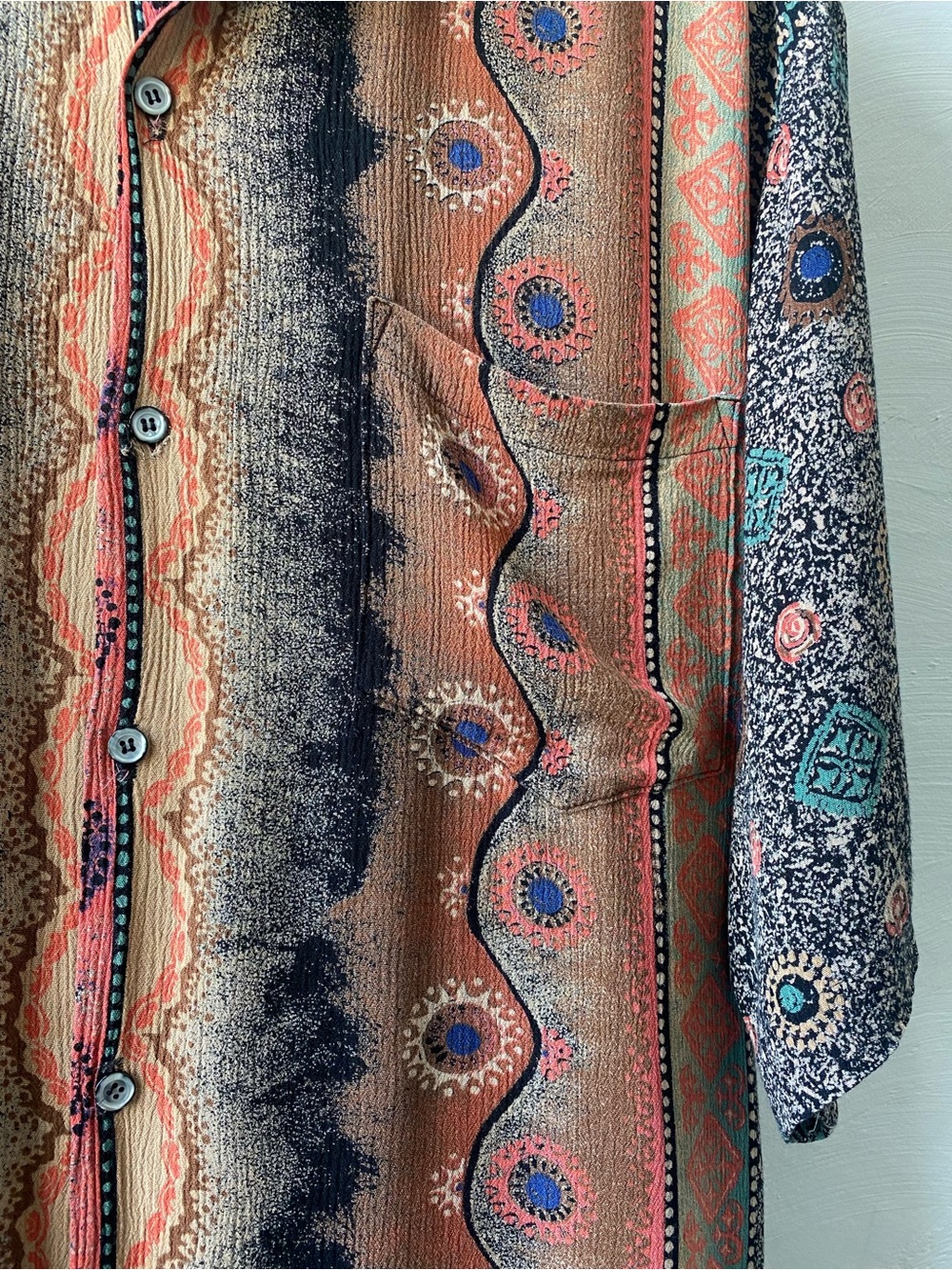 Xers Vintage-Inspired Button-Up Shirt in Brown & Coral - Picture 3 of 8